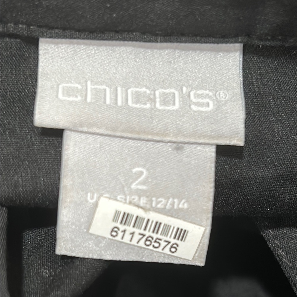Chico’s  black blouse size 2 -u.s 12/14 GUC.. - Picture 10 of 11